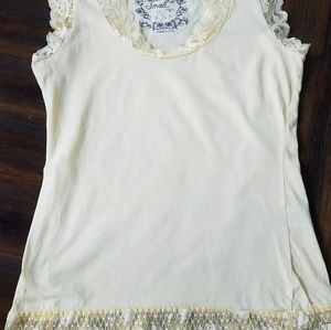 Lace trimmed tank top